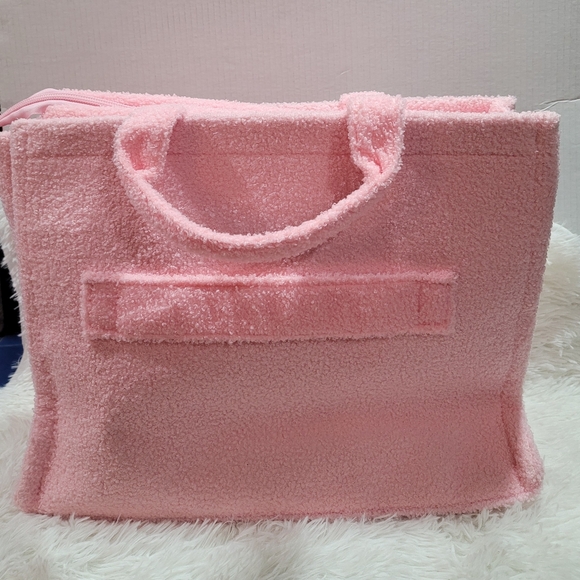 Hello Kitty Pink Sherpa Tote Bag TikTok Viral (New with Tag, Hard to Find) - Picture 2 of 6